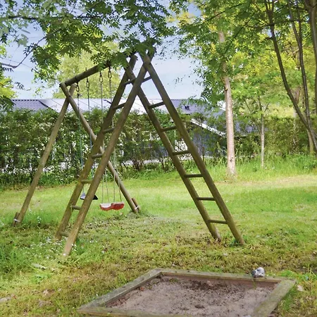 2 Bedroom In Glesborg *